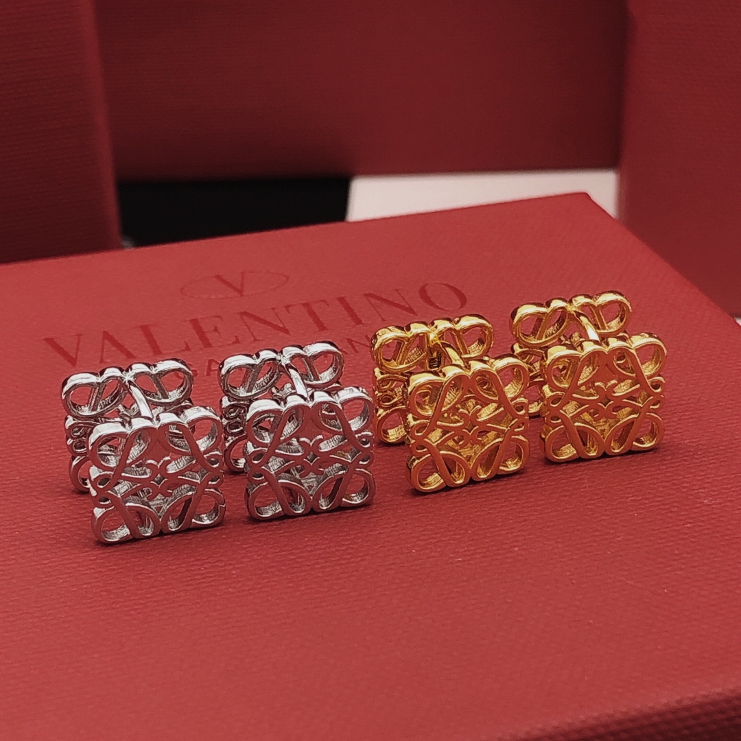 LWE028 LOEWI Anagram gold-plated earrings clip - ccjewelryacc