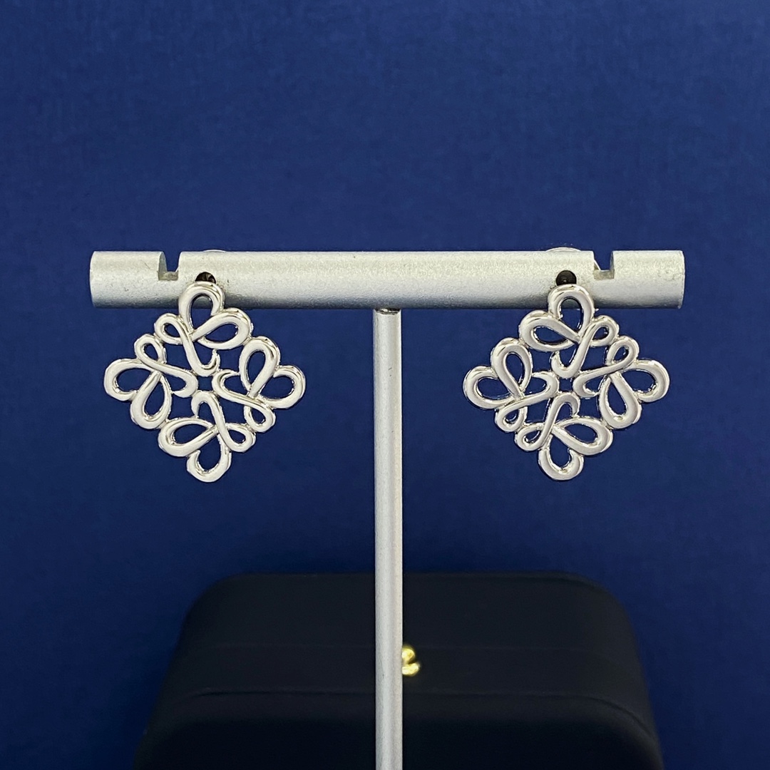 LWE056 Loewi Anagram logo Stud earring - ccjewelryacc