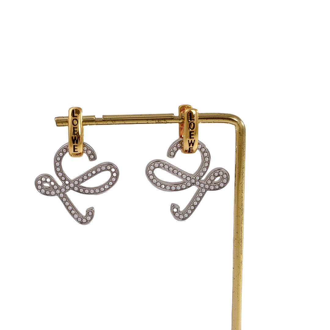 LWE042P Loewi Anagram drop earring in metal and pearl - ccjewelryacc