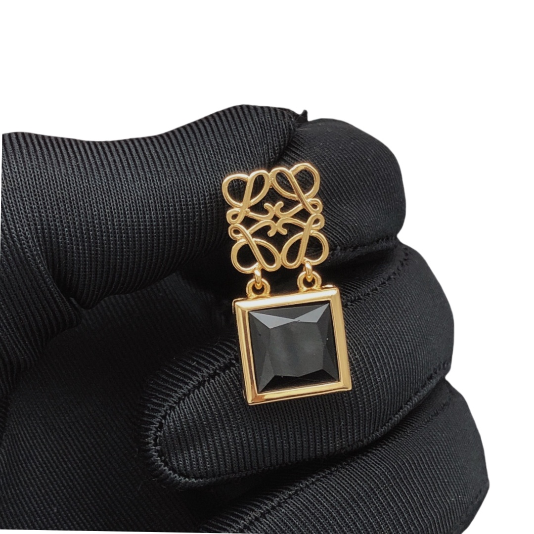 LWE012 Loewi Anagram Pebble with rhinestone stud earring - ccjewelryacc