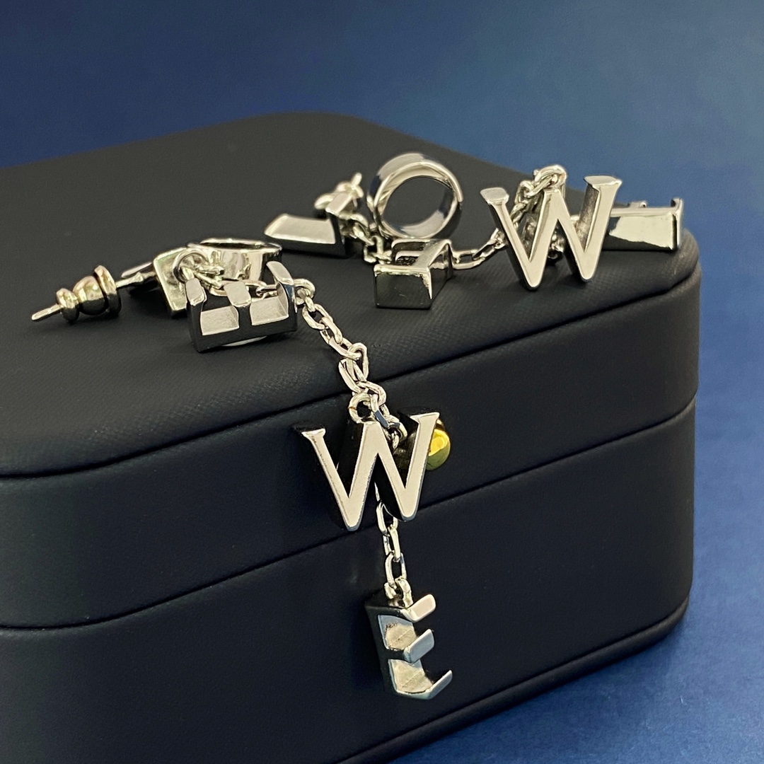 LWE016 Loewee letter-charms plated drop earrings - ccjewelryacc
