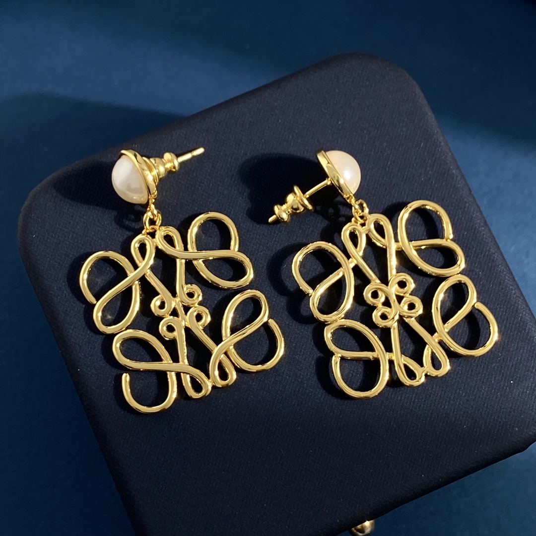 LWE009 Loewi Anagram drop earring in metal - ccjewelryacc