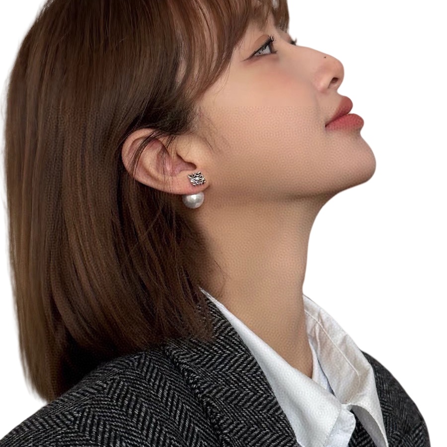 LWE048 Loewi Anagram Pearl earring - ccjewelryacc