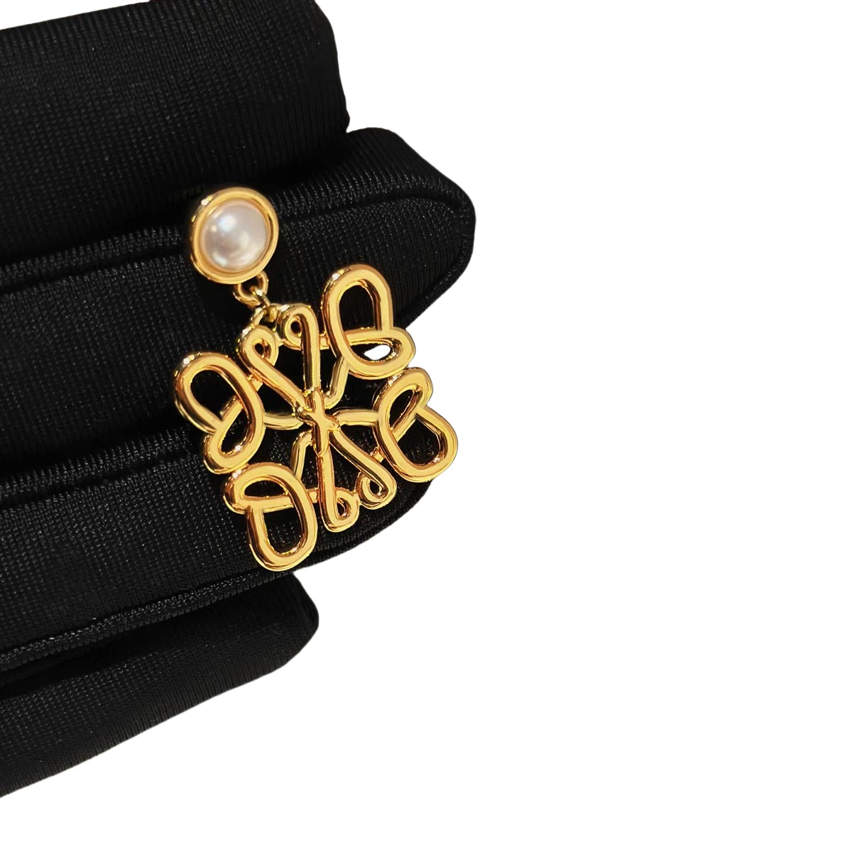 LWE027 LOEWI Anagram LOGO Drop earring in metal gold plated - ccjewelryacc