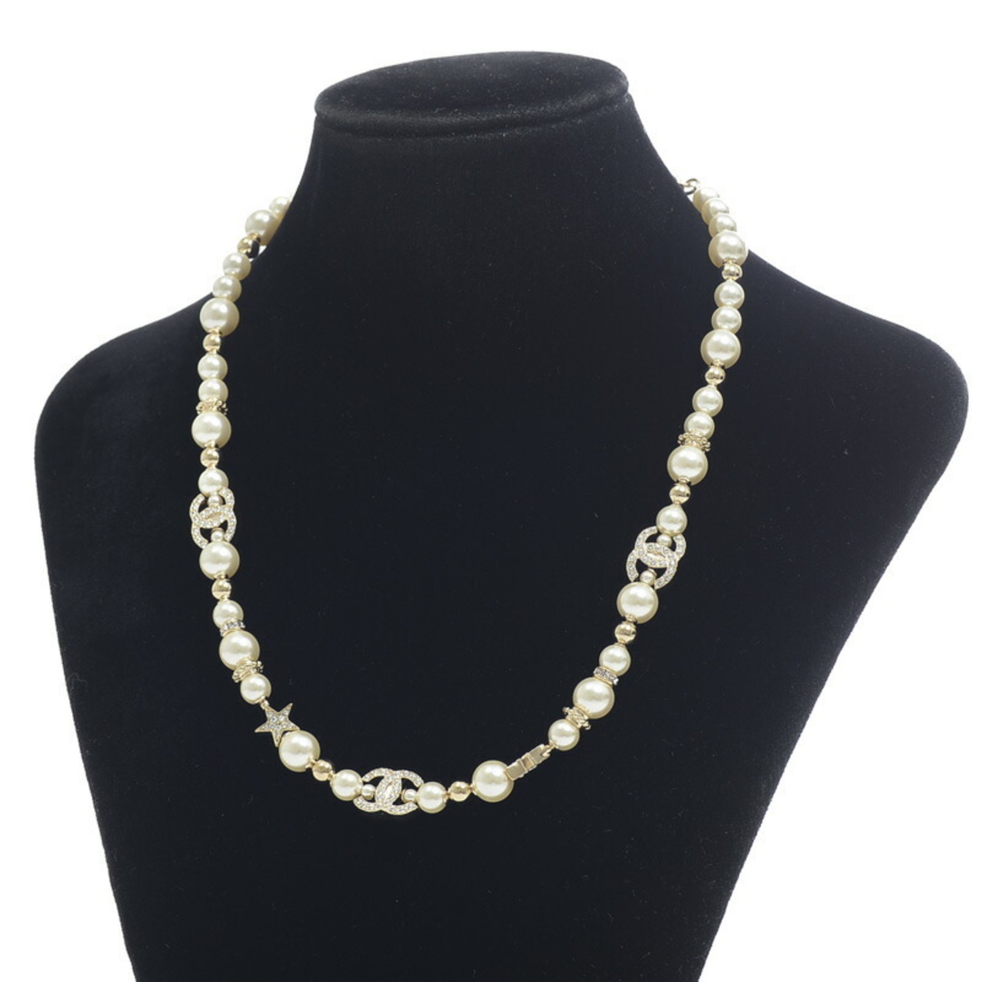 CCN005 23S Pearls Pentastar charms CC logo choker Necklace - ccfashionjewelry