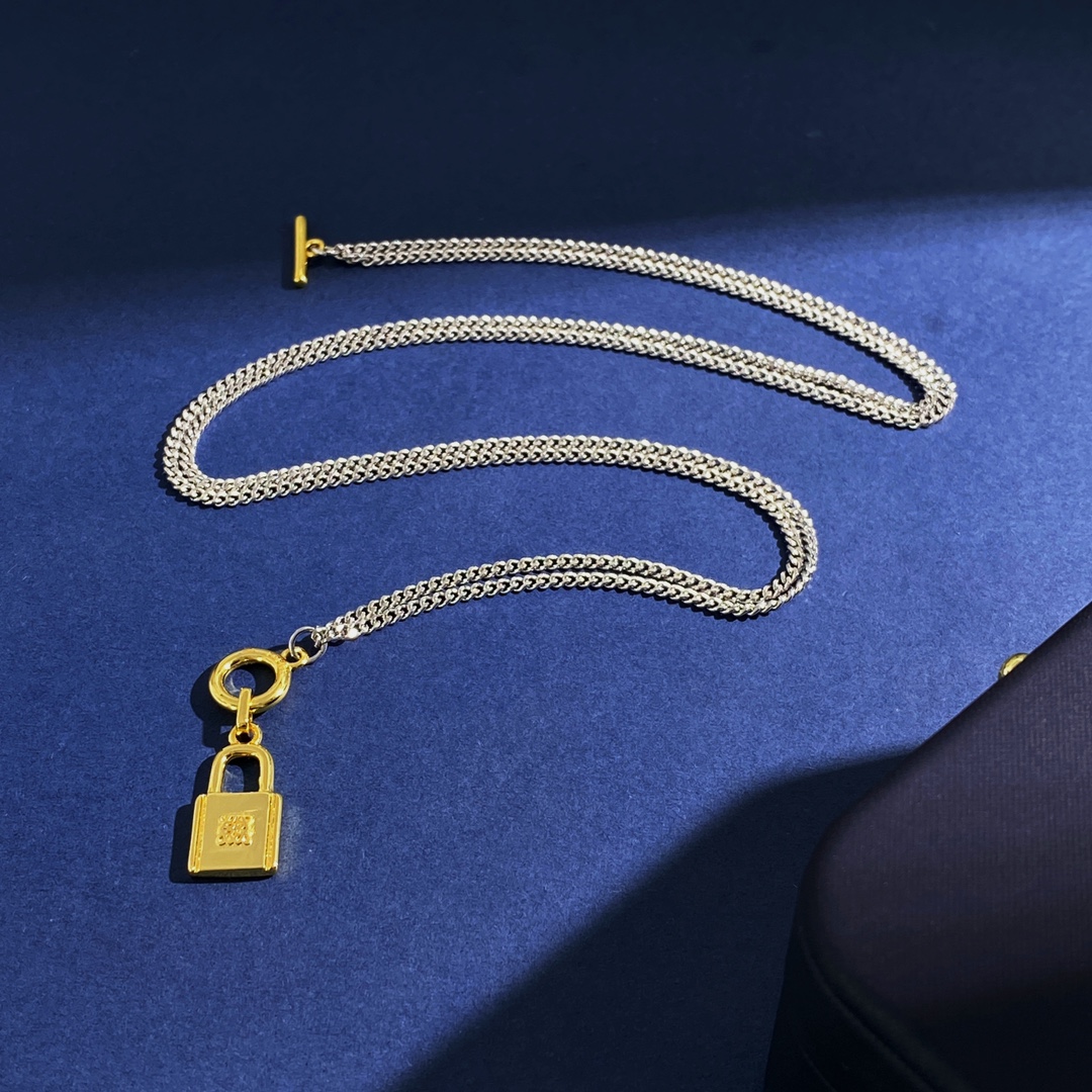 LWN016 Loewi Metal gold lock pendant necklace - ccjewelryacc