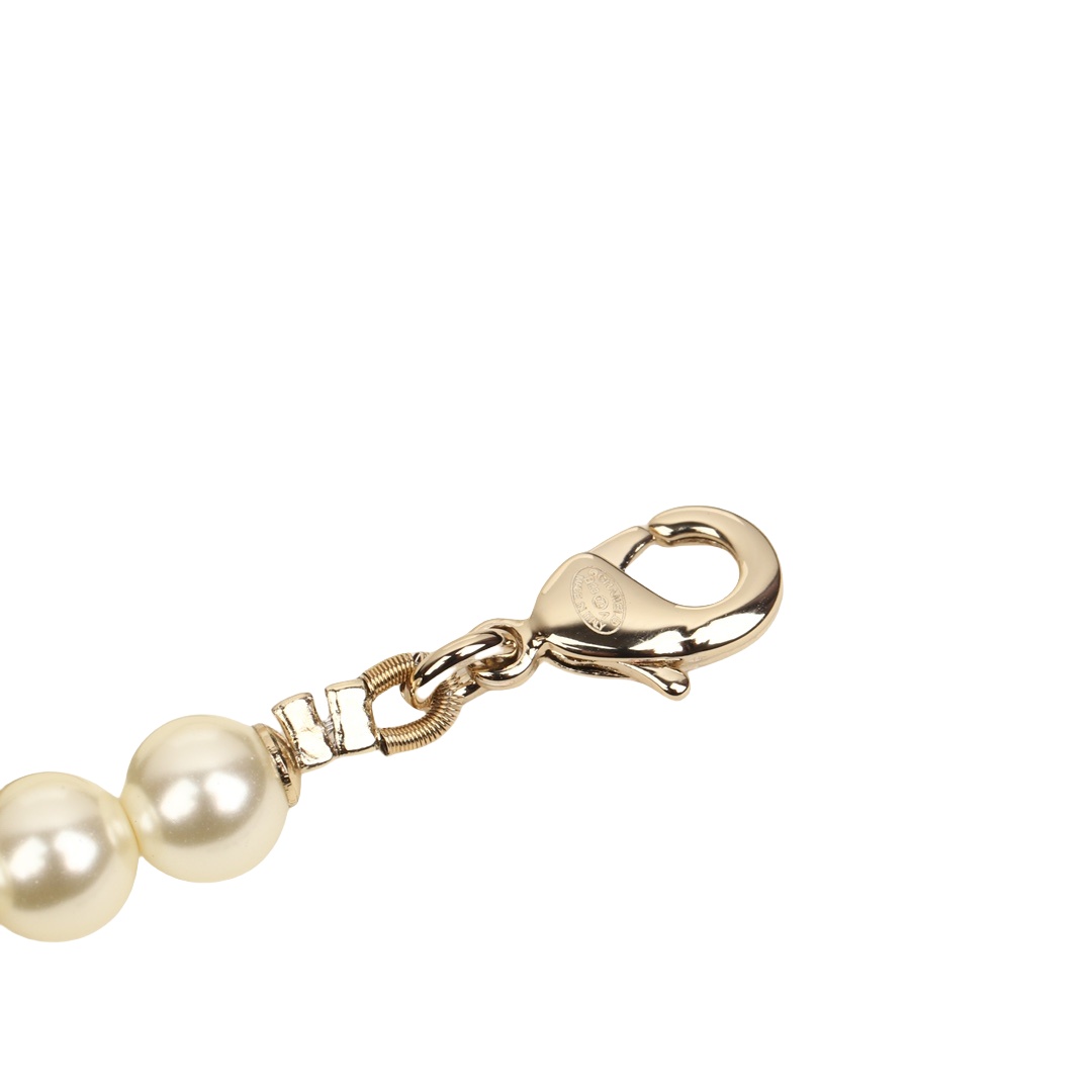 CCN005 23S Pearls Pentastar charms CC logo choker Necklace - ccfashionjewelry