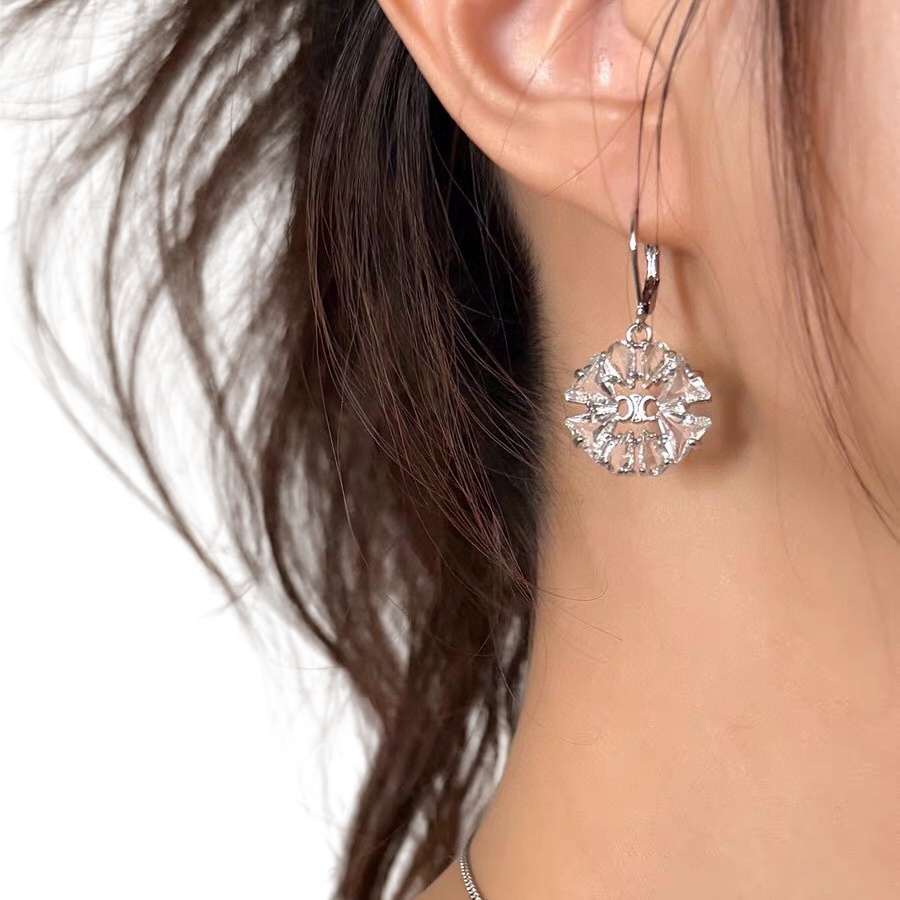 CLE001 Triomphe Daisy Earrings White gold finish - ccjewelryacc