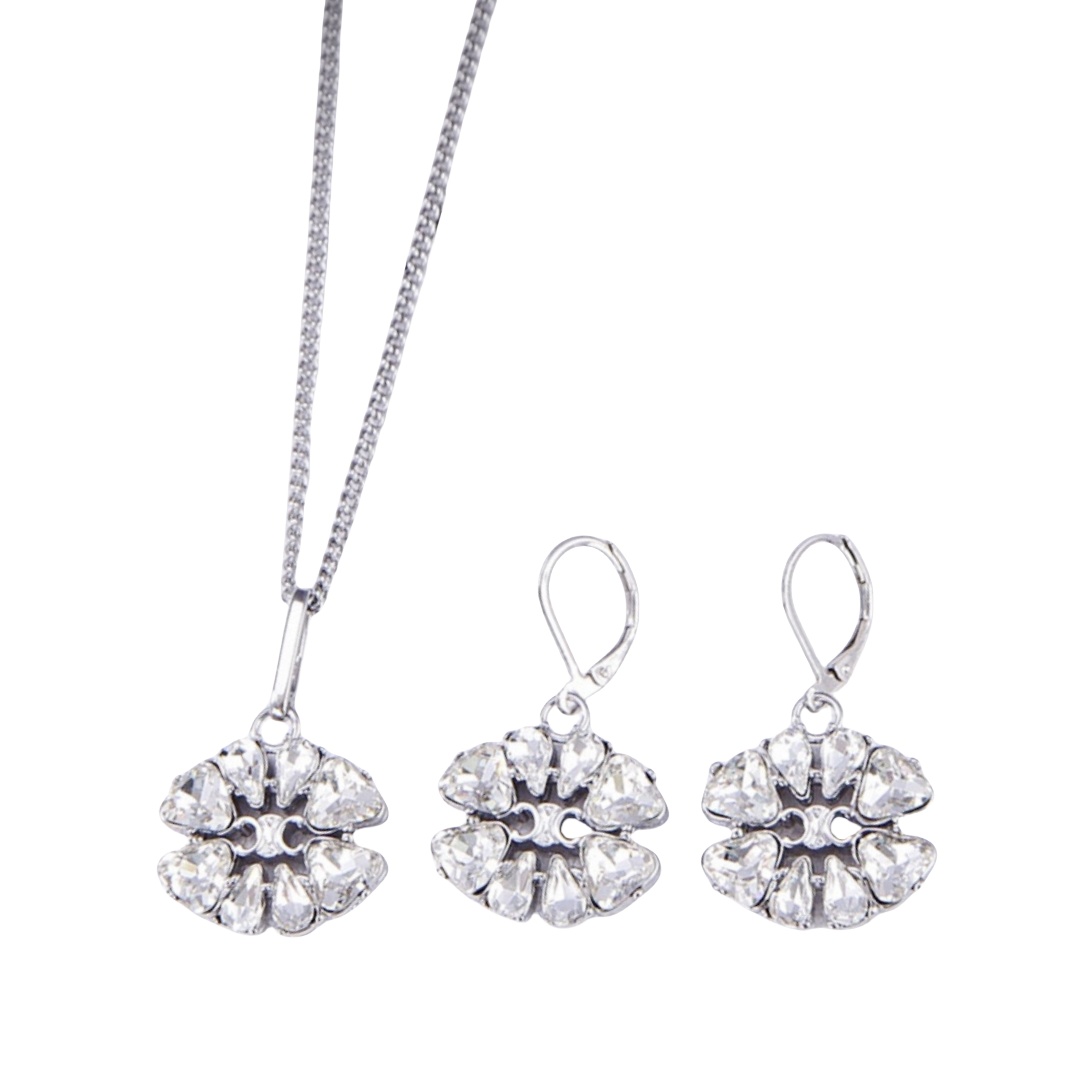 CLE001 Triomphe Daisy Earrings White gold finish - ccjewelryacc