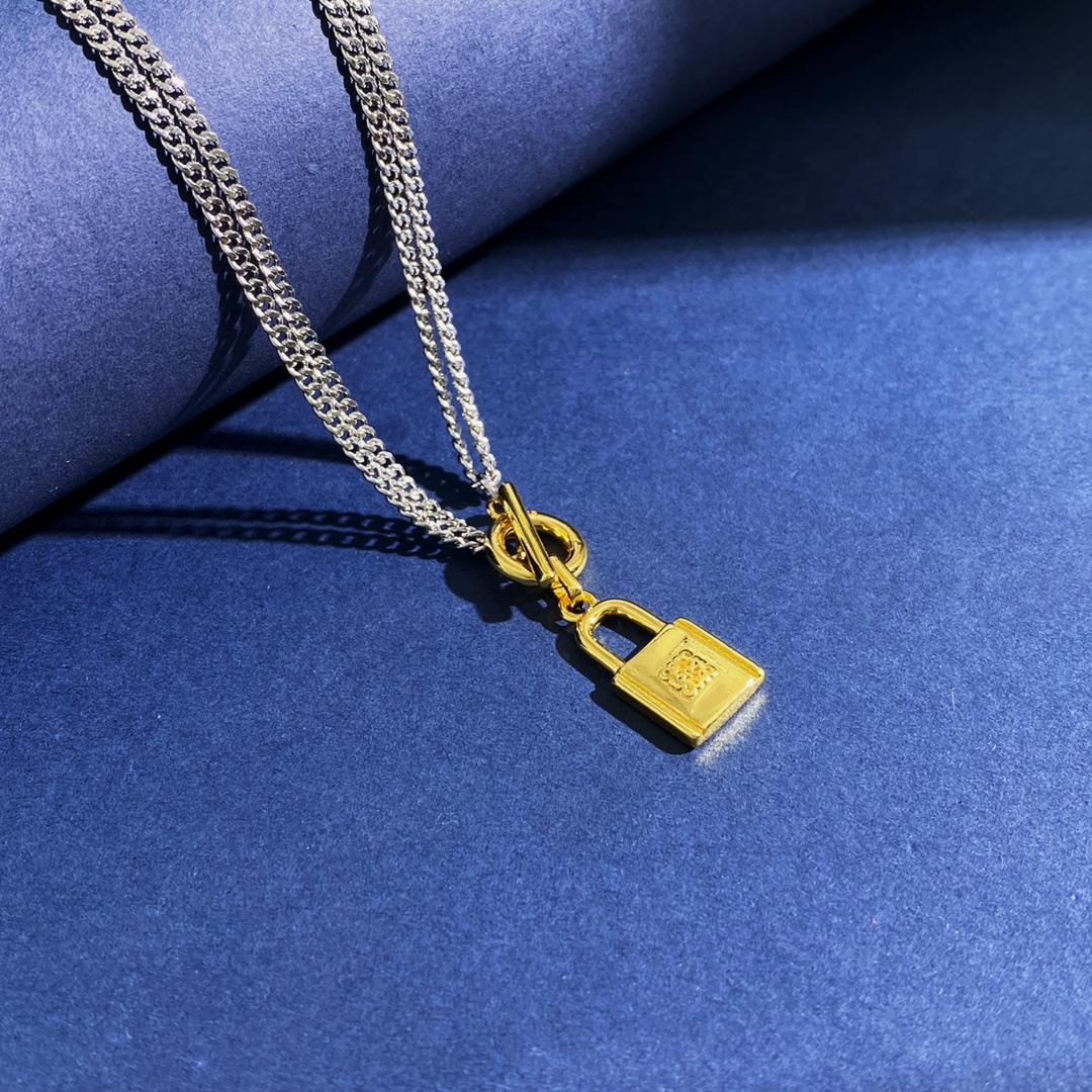 LWN016 Loewi Metal gold lock pendant necklace - ccjewelryacc