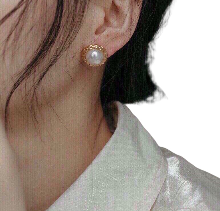 CLE058 Act de Triomphe pearl stud earring in metal - ccjewelryacc