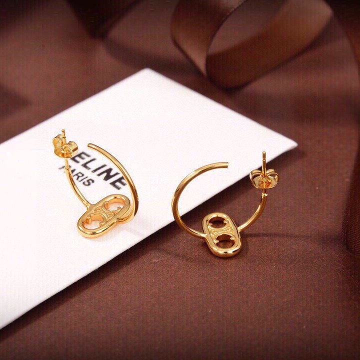 CLE054 Act de Triomphe logo hook earring in metal with gold finish - ccjewelryacc