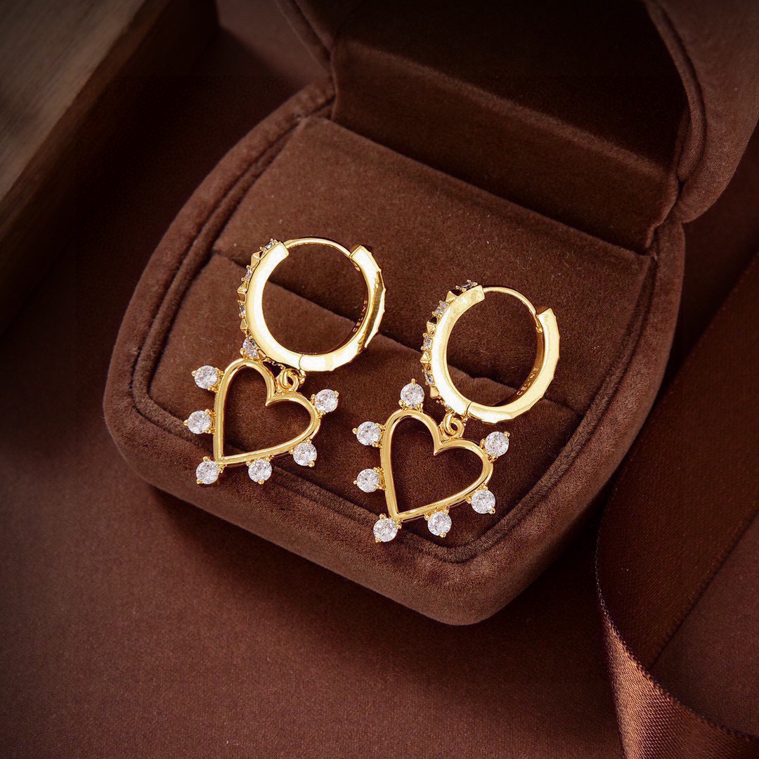 CLE065 Act de Triomphe heart drop earring in metal and crystal - ccjewelryacc