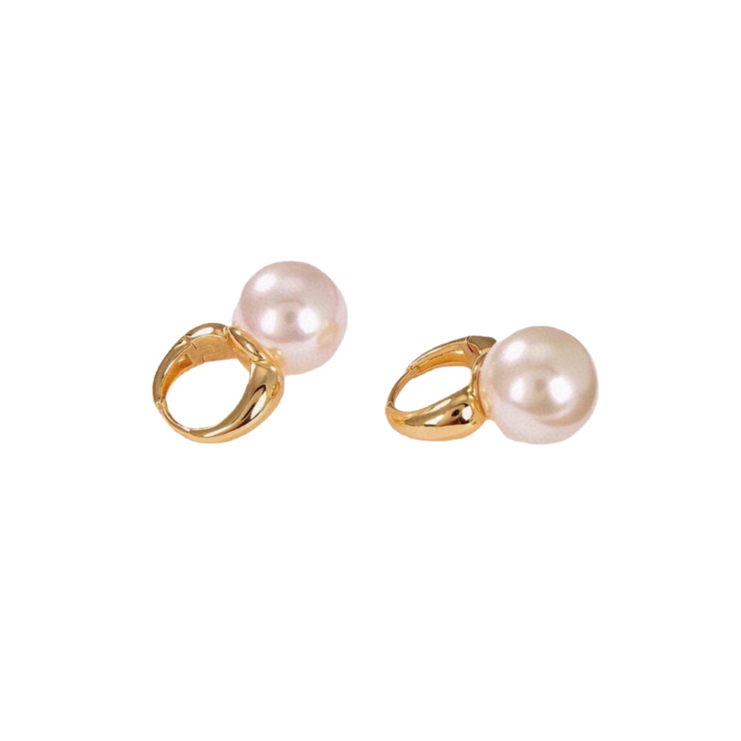 CLE075 Ciline Act de Triomphe Pearl drop earring - ccjewelryacc