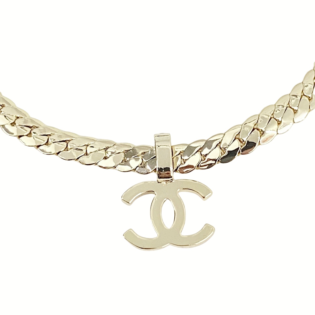 CCN312 24P CC logo pendant necklace - ccjewelryacc