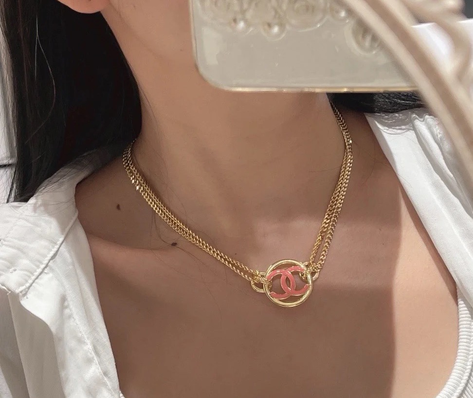 CCN563 Metal chain enamel cc logo choker necklace - ccjewelryacc