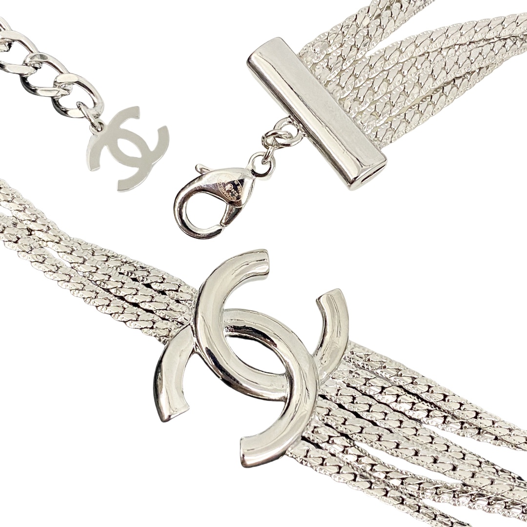 CCN561 Metal multilayer snake chain with  CC logo necklace - ccjewelryacc