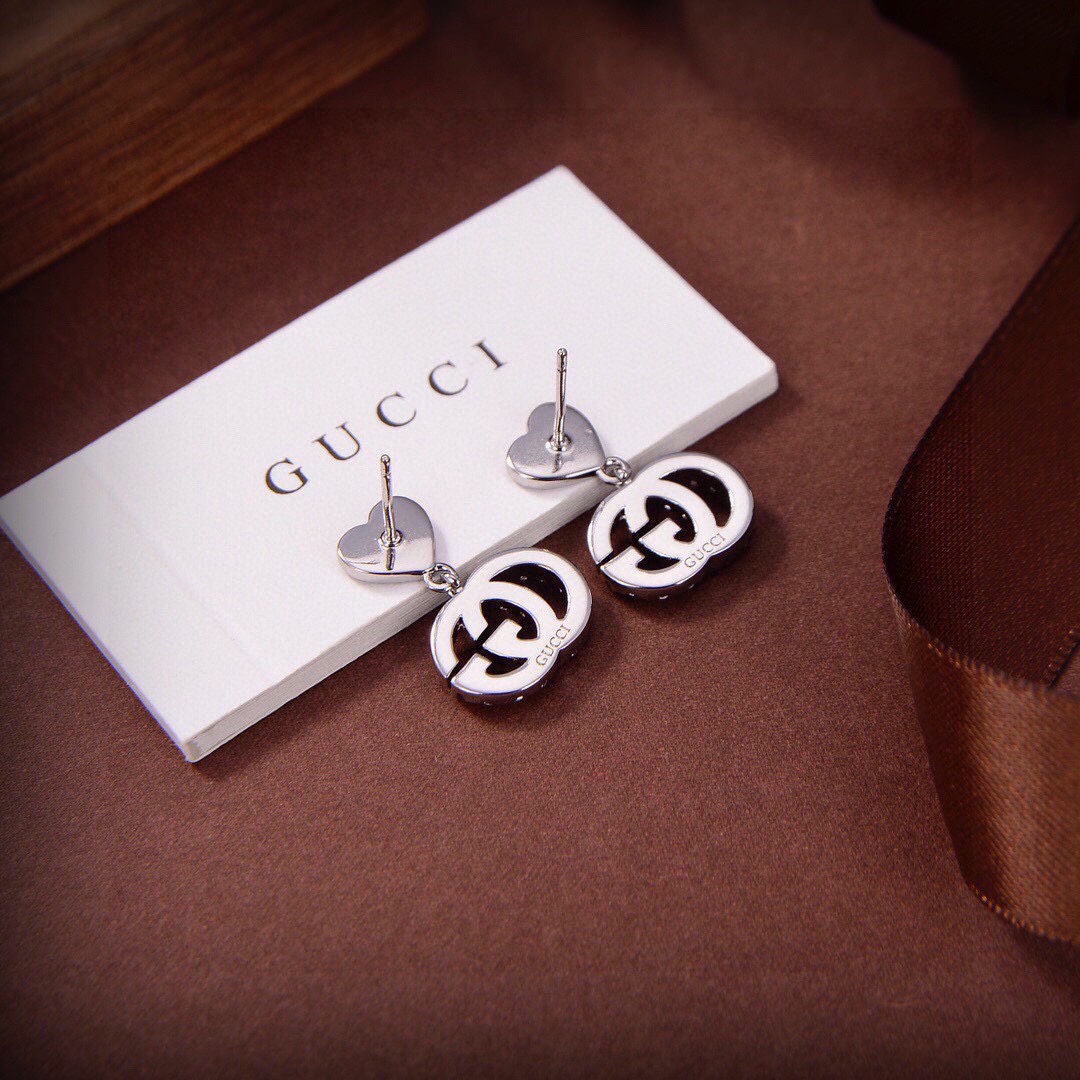 GGE025 Heart and GG logo drop earring - ccjewelryacc
