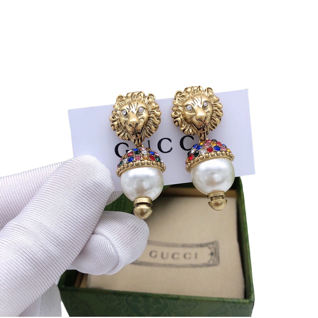 GGE048 GG lion head pearl drop earrings with crystals and pearl - ccjewelryacc