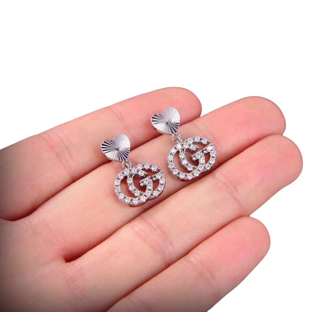 GGE025 Heart and GG logo drop earring - ccjewelryacc