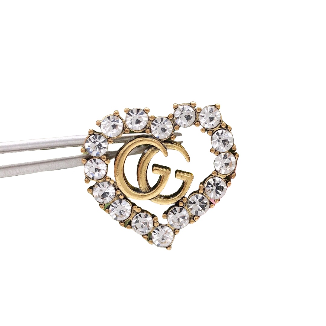 GGE007 GG Heart stud earring in metal and pearl crystal - ccjewelryacc