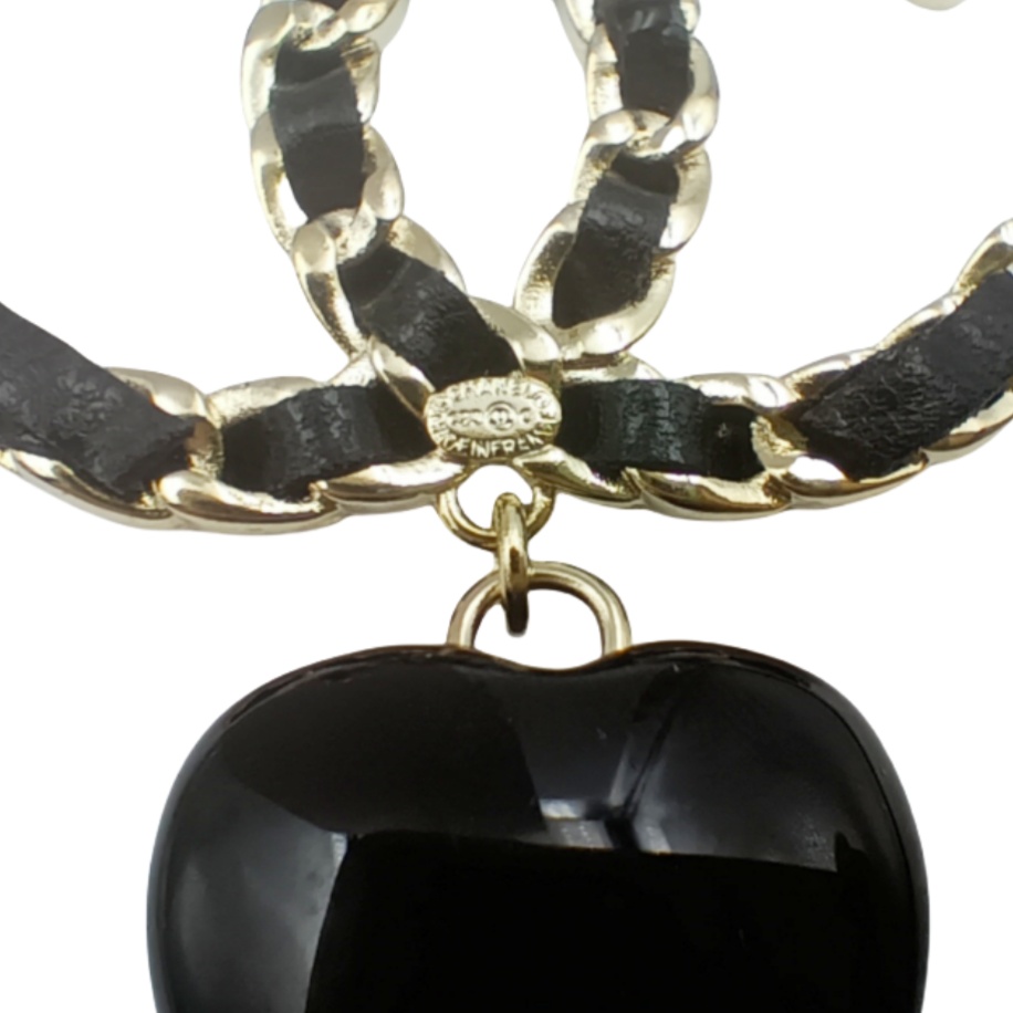 BCB064 Metal leather CC logo and heart pendant brooch pines - ccjewelryacc