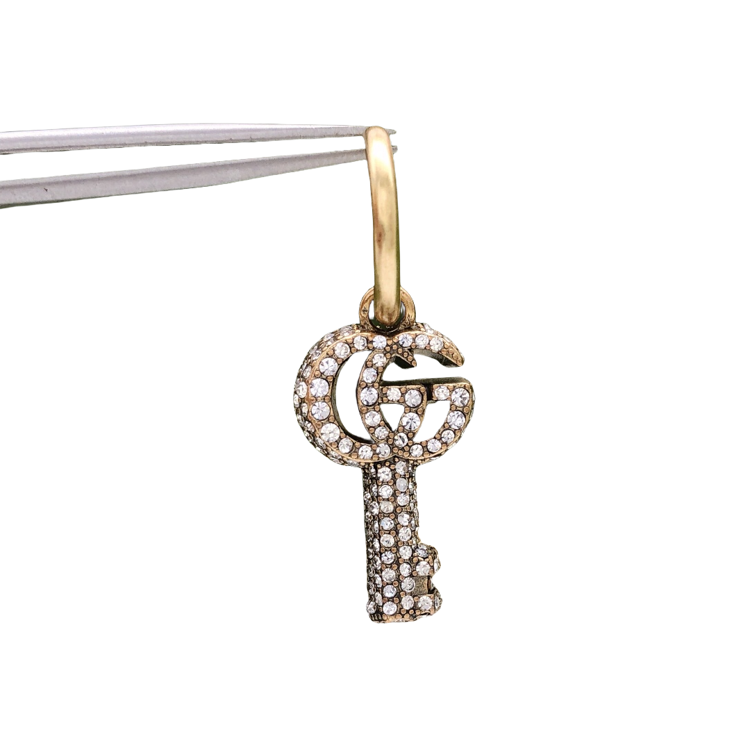 GGE058 Full crystal GG logo key earrings - ccjewelryacc