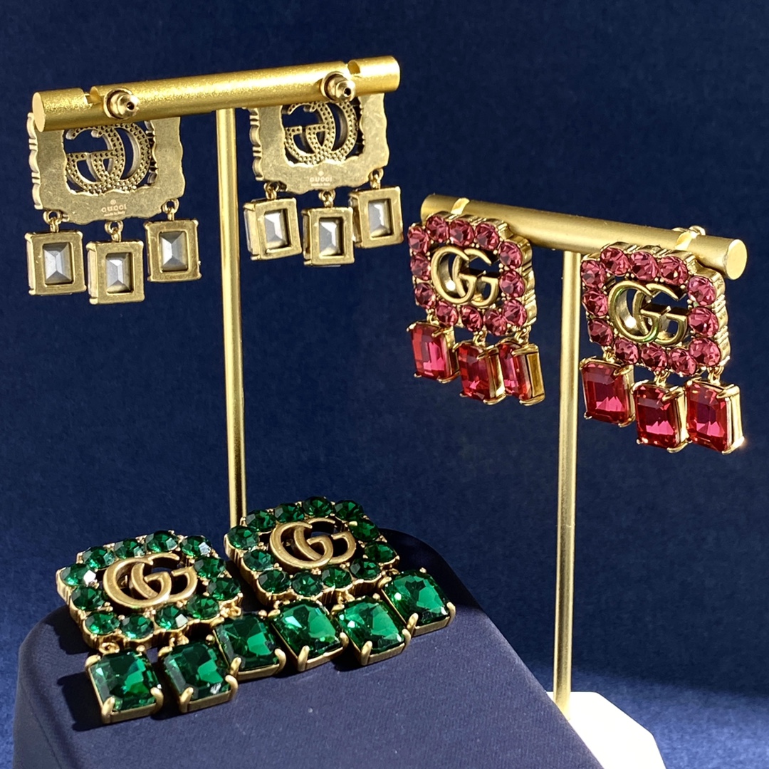 GGE075 GG 12 Diamond GG Logo stud earring - ccjewelryacc