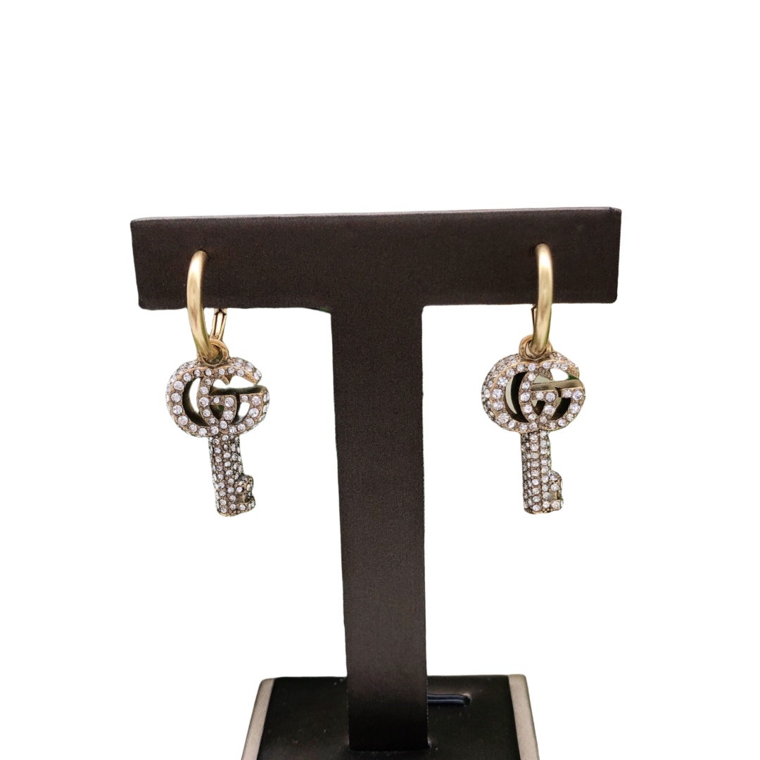 GGE058 Full crystal GG logo key earrings - ccjewelryacc