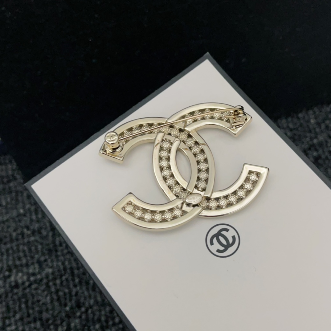 BCB074 CC Crystal brooch pin - ccjewelryacc