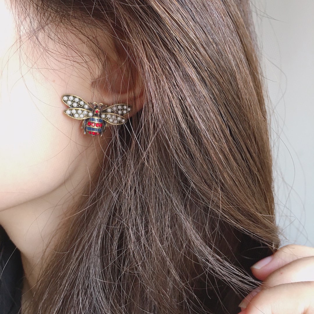 GGE089 GG bee pearl stud earring - ccjewelryacc