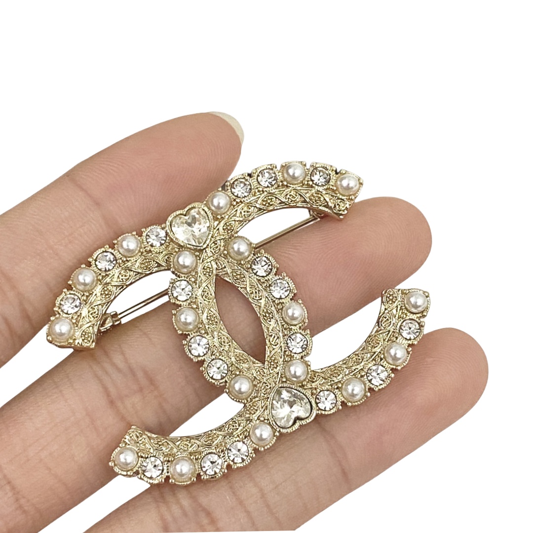 BCB070 CC brooch pines with heart crystal - ccjewelryacc