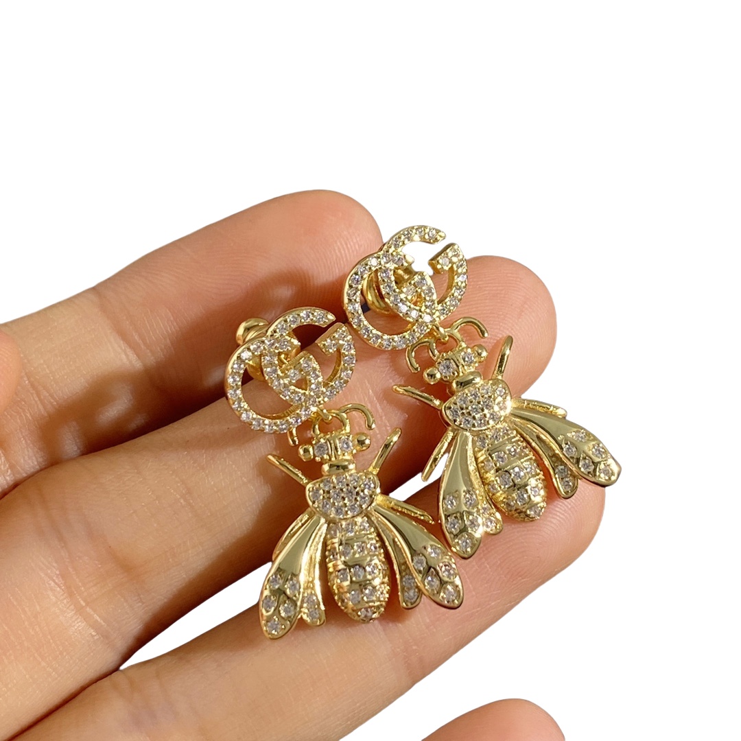GGE108 GG Bee earring in metal and crystal - ccjewelryacc