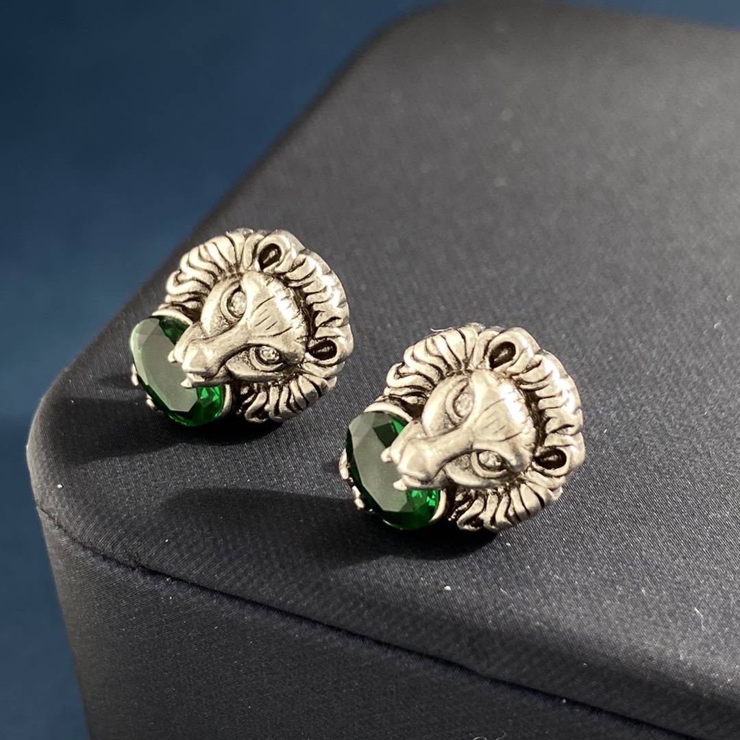 GGE100 GG Lion stud earring - ccjewelryacc