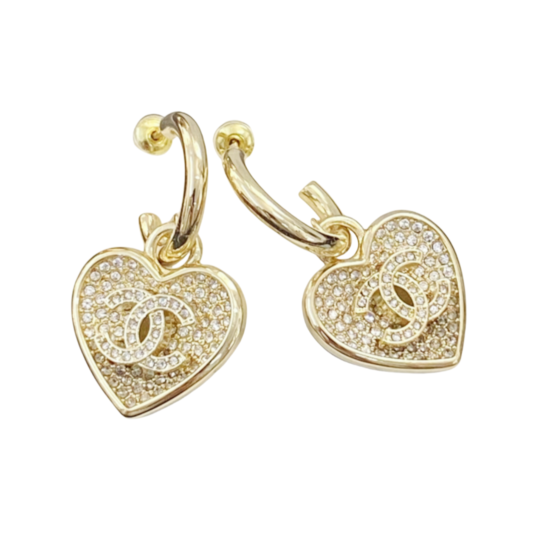 CCE626 23p Full gradient crystal CC heart earring - ccjewelryacc