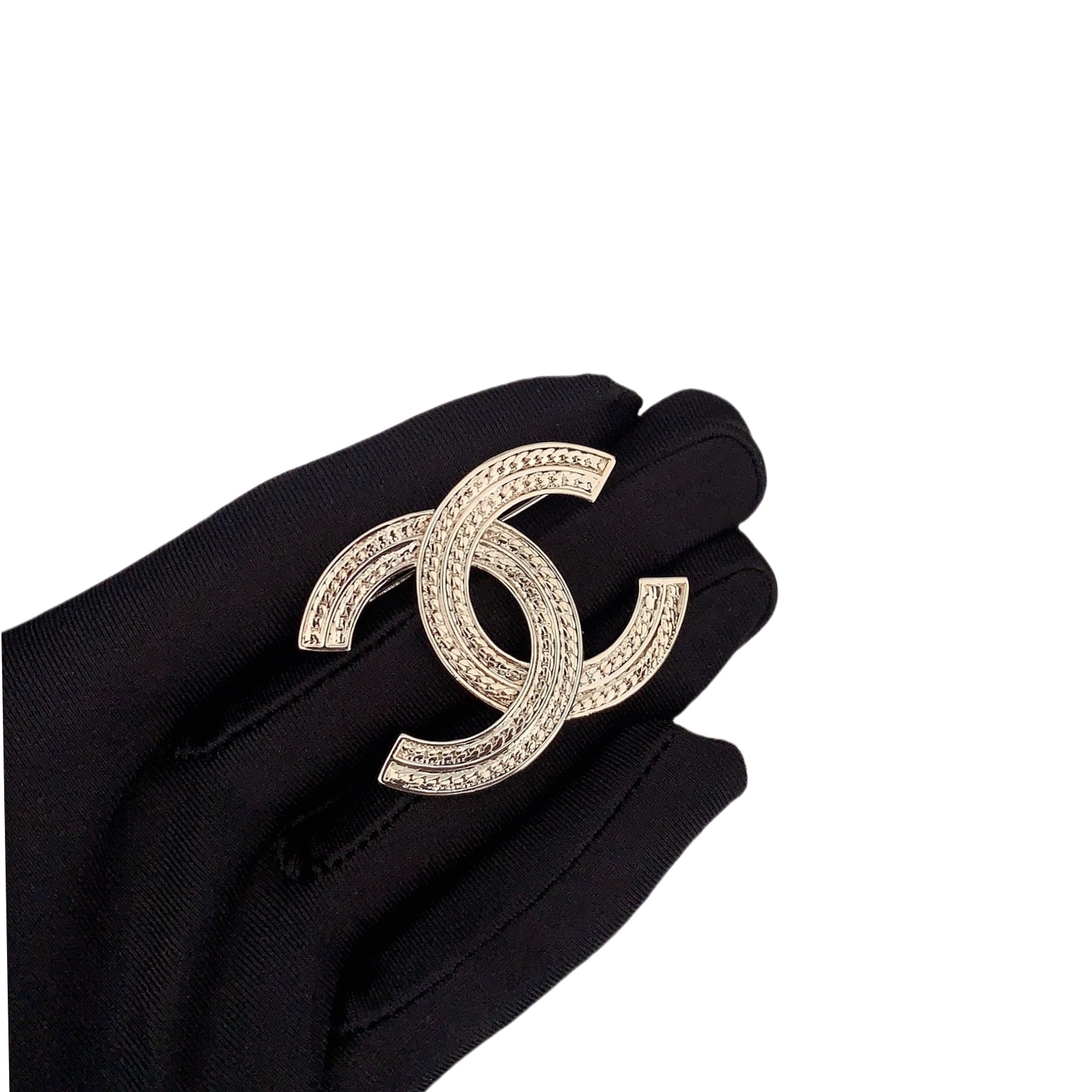 BCB093 Metal CC brooch - ccjewelryacc