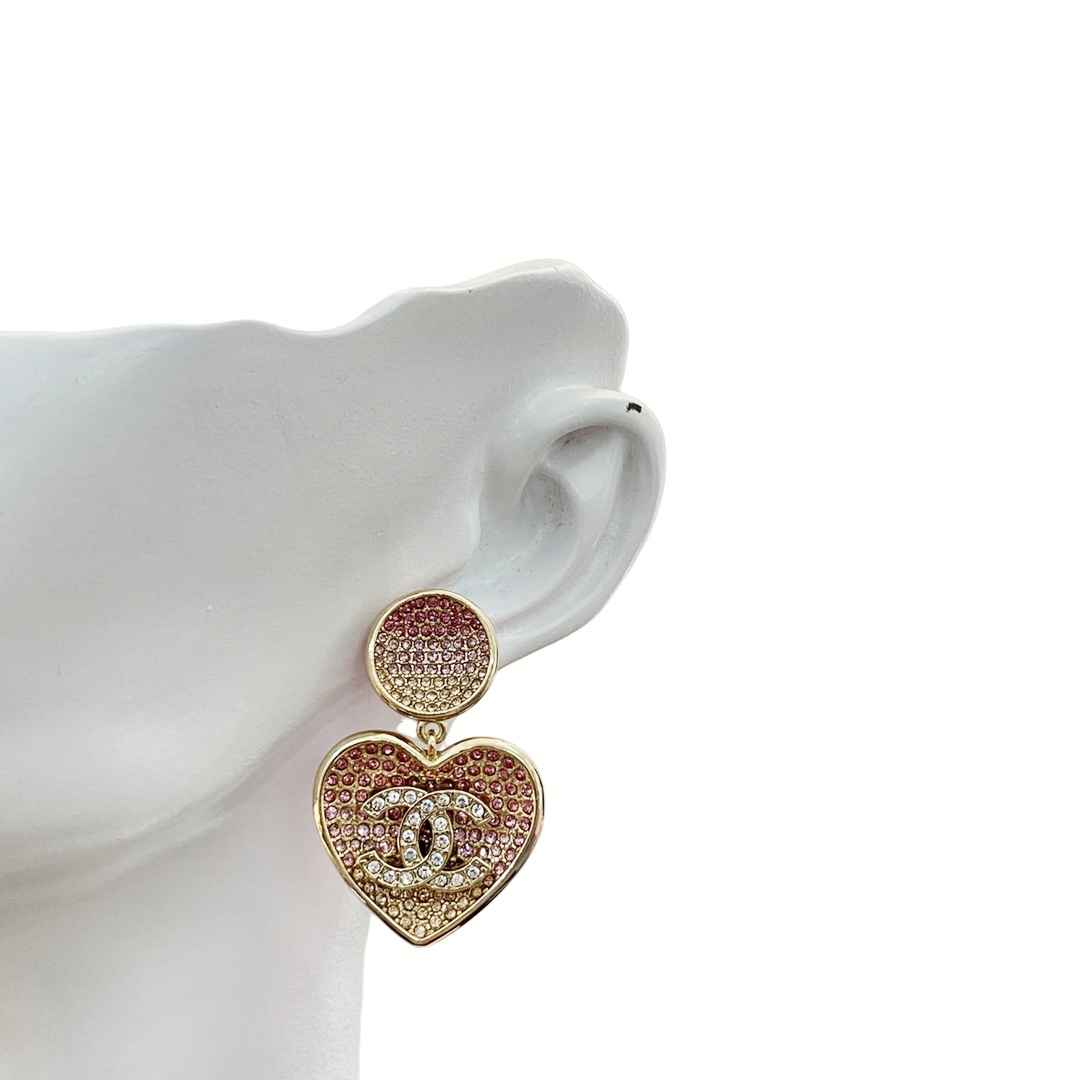 CCE034 23p Full crystal CC pink heart earring - ccjewelryacc