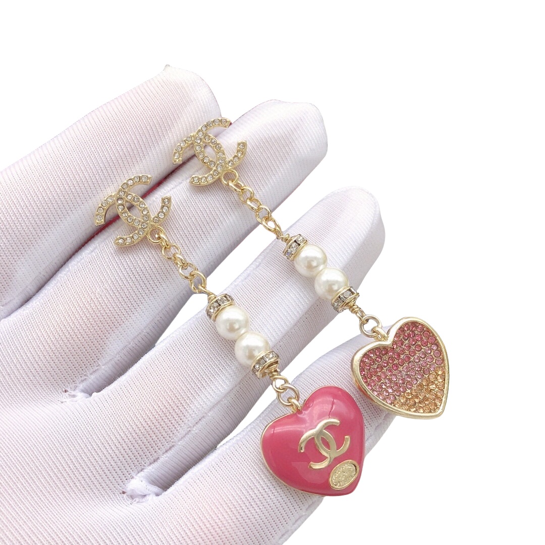 CCE034 23p Full crystal CC pink heart earring - ccjewelryacc
