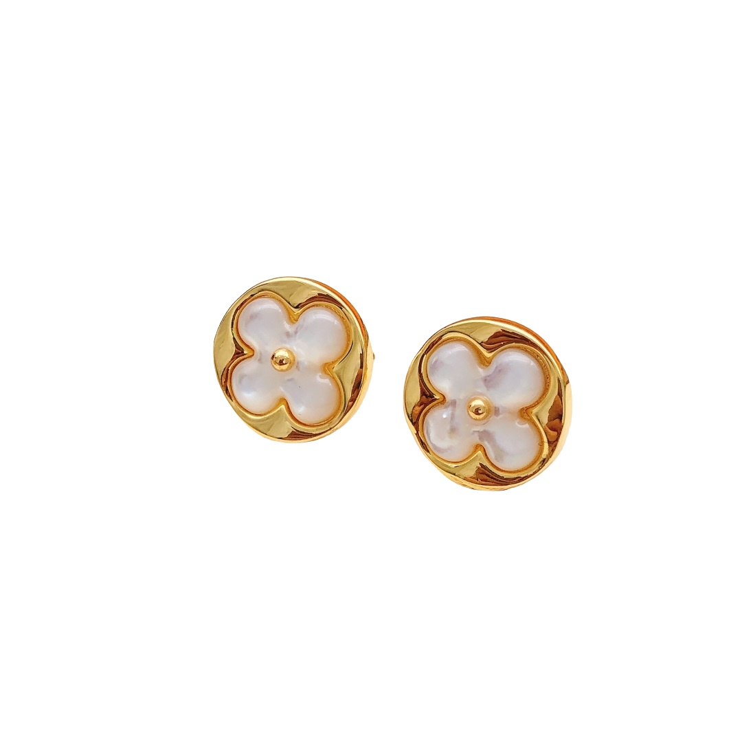 LVE017 Round Color Blossom Star Ear Stud in metal and mother of pearl - ccjewelryacc