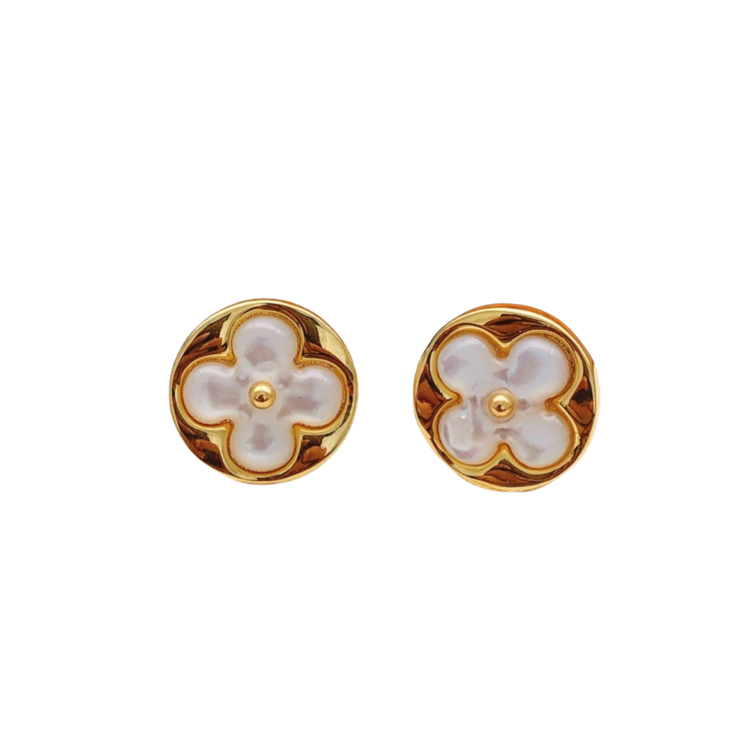LVE017 Round Color Blossom Star Ear Stud in metal and mother of pearl - ccjewelryacc