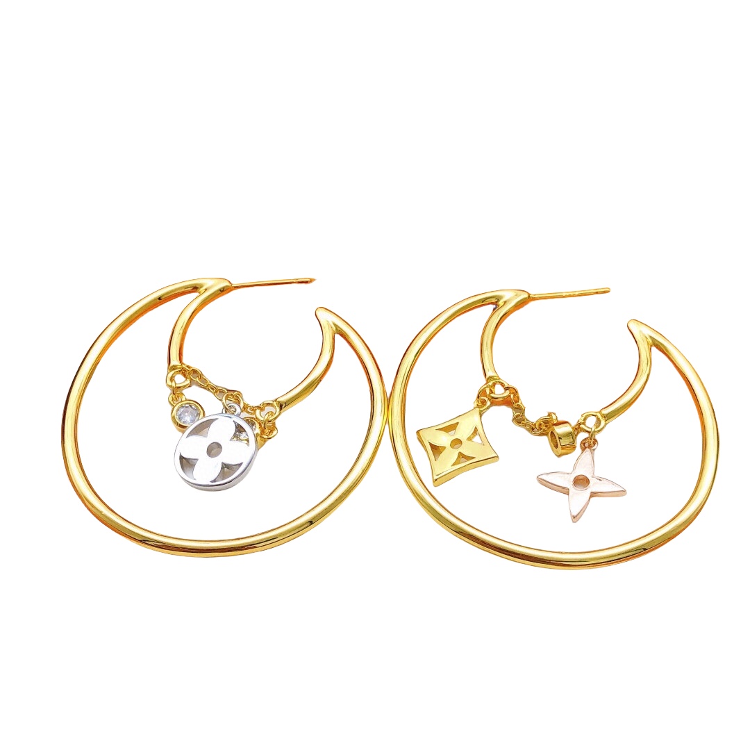 LVE037 gold VL hoop earrings - ccjewelryacc