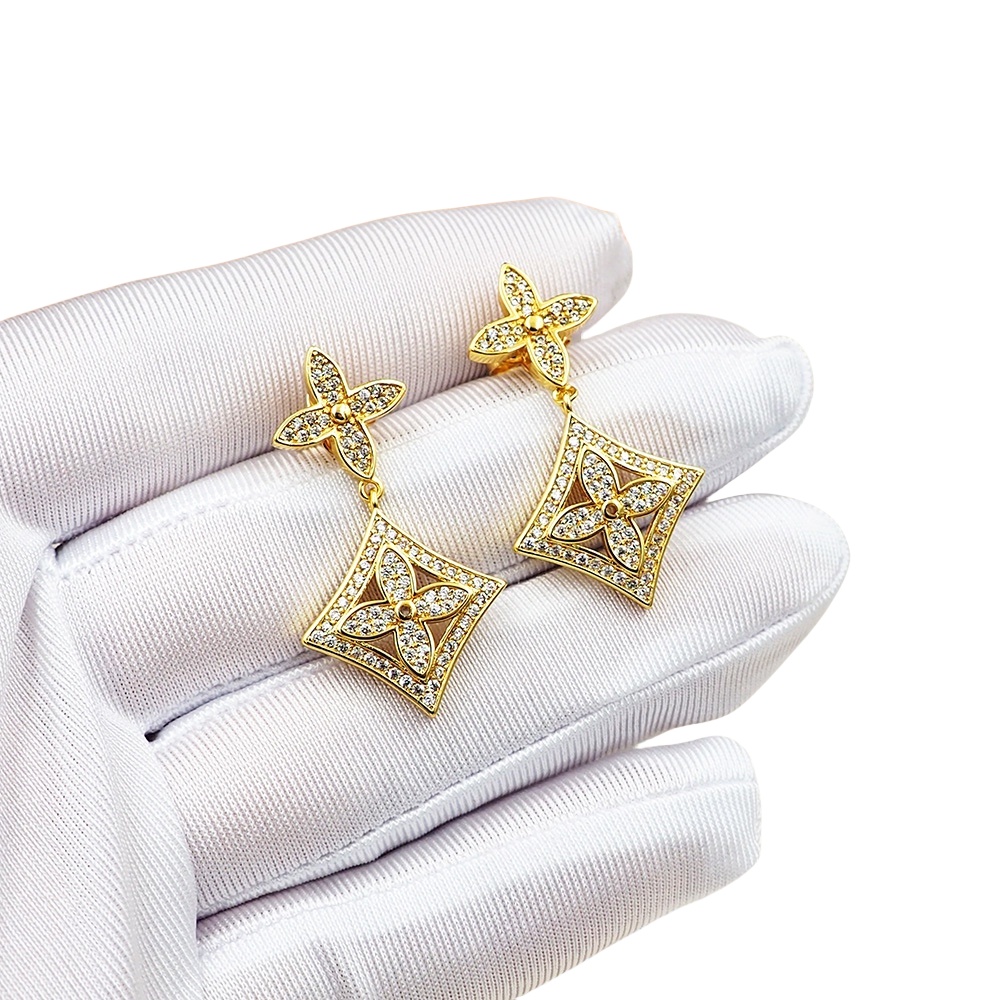 LVE055 Full crystal lv blossom stud earrings - ccjewelryacc