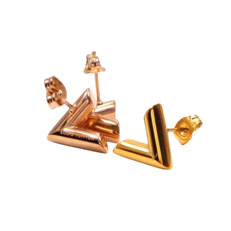 LVE042 Essential VV Stud Earrings - ccjewelryacc