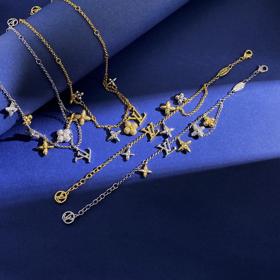 LVN015 Louis VL Gram Icon Motif Necklace Silvery Golden - ccjewelryacc