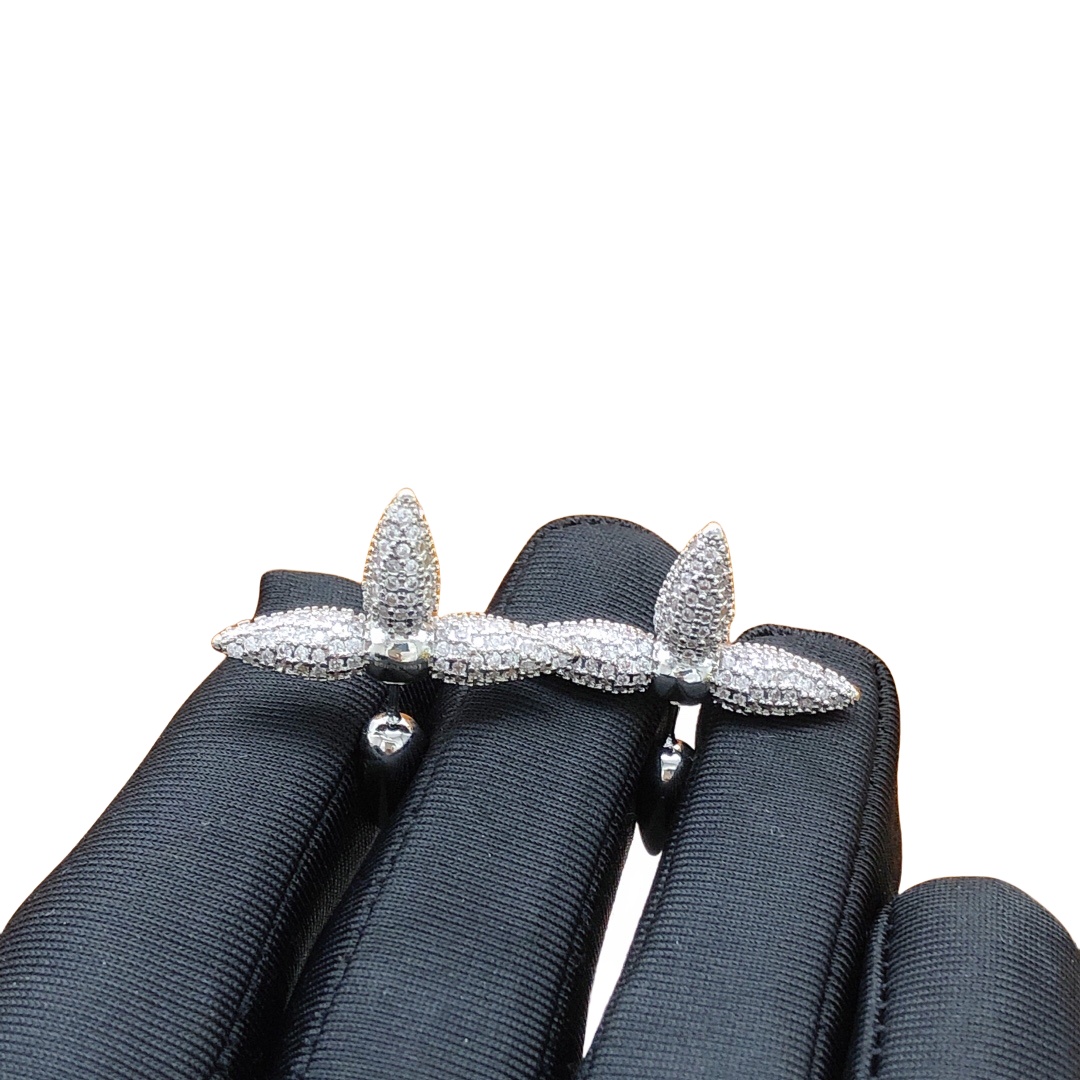 LVE006 VL cross Crystal earring - ccjewelryacc