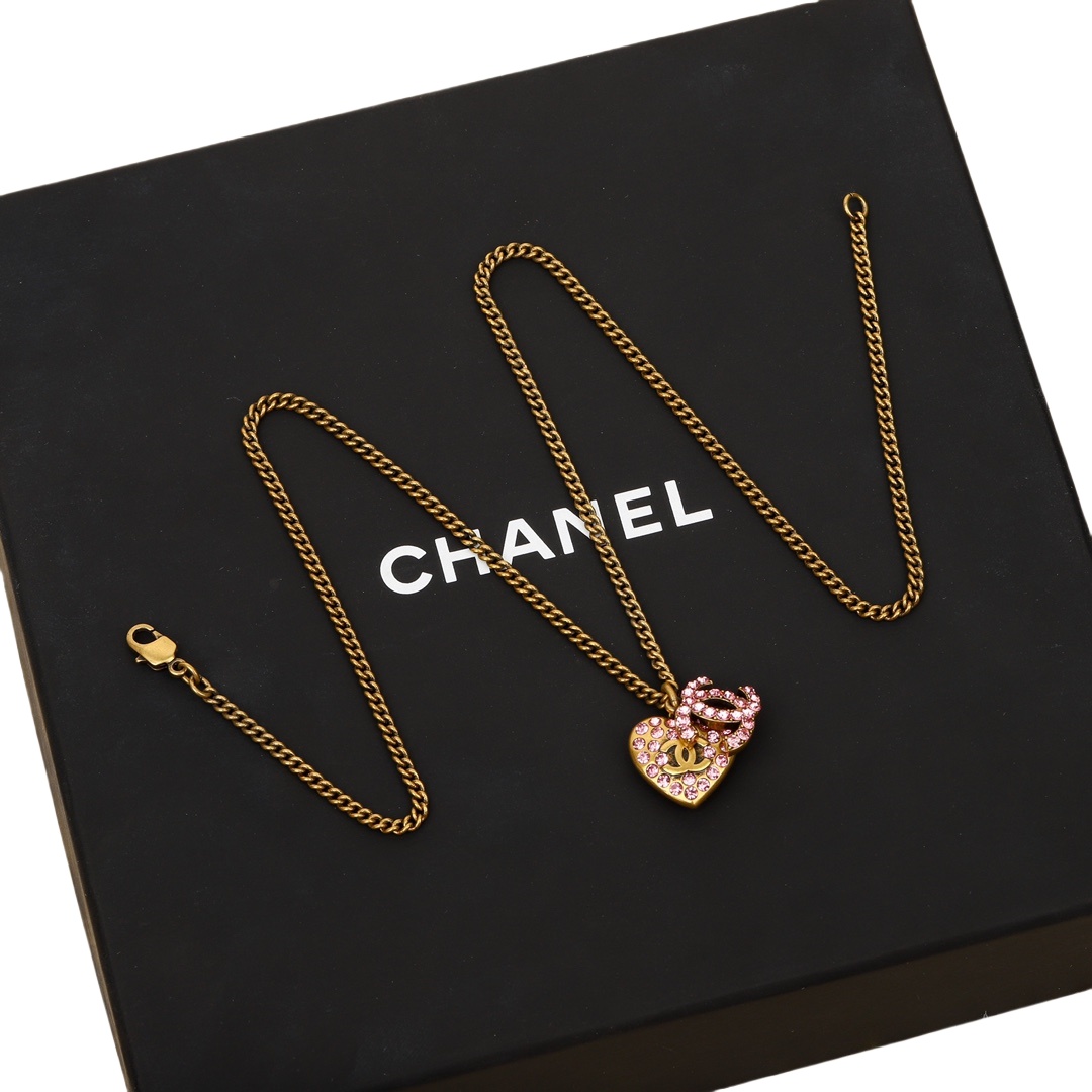 CCN505 Vintage Pink crystal heart and cc logo pendant necklace - ccjewelryacc