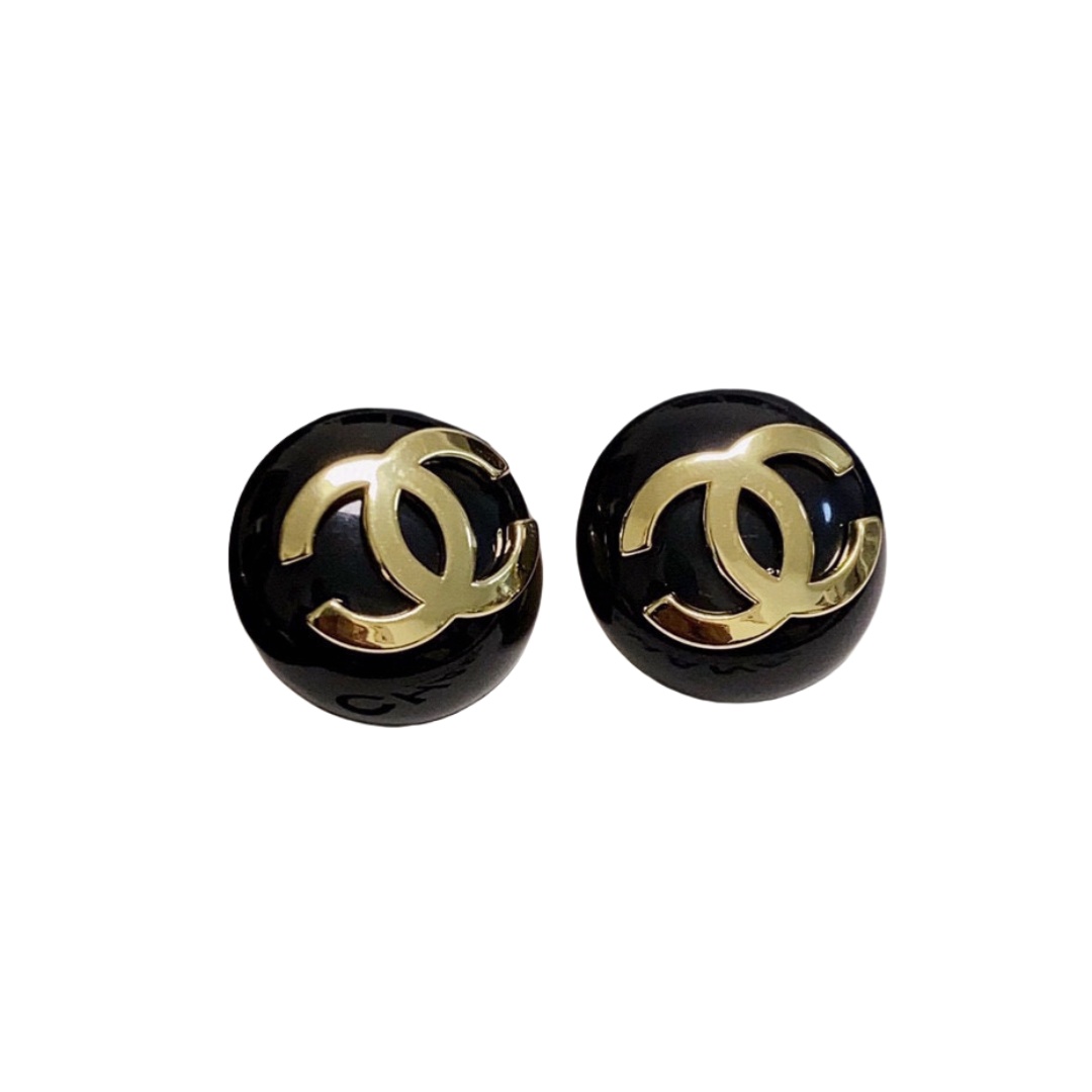 CCE739 CC button stud earrings - ccjewelryacc