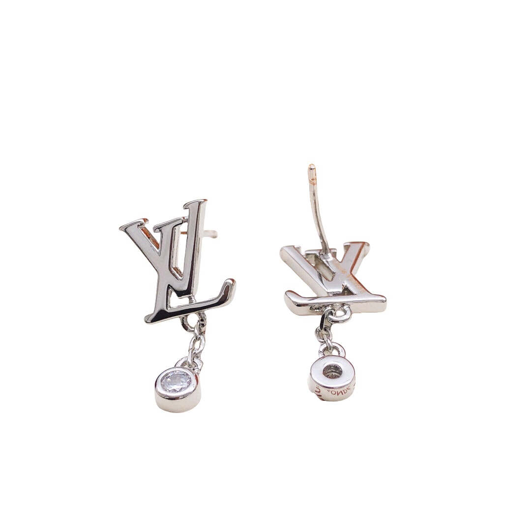 LVE110 L&V White Gold Diamond Idylle Blossom Stud Earrings - ccfashionjewelry