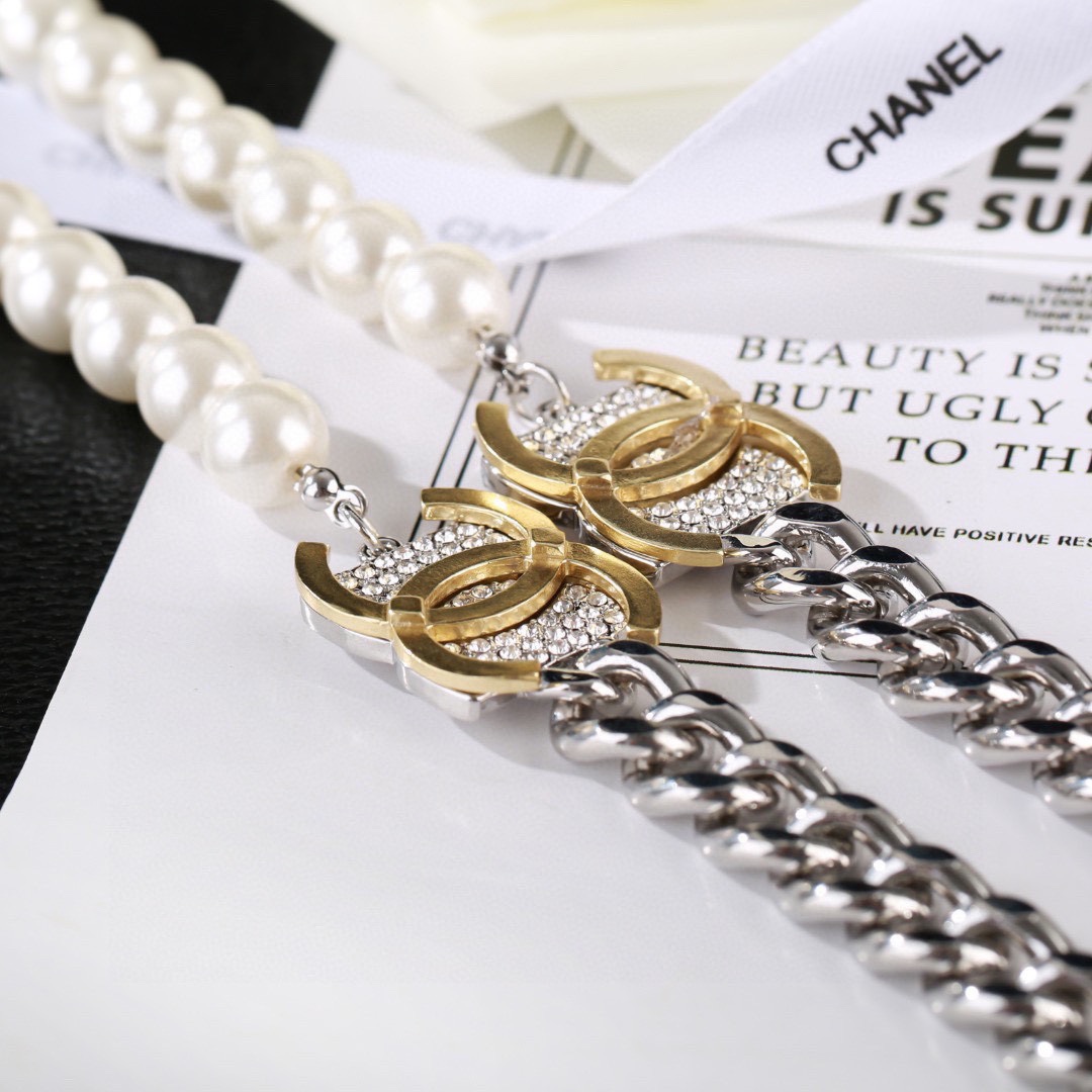 CCW104 Crystal CC logo metal and pearl waist chain belt - ccjewelryacc