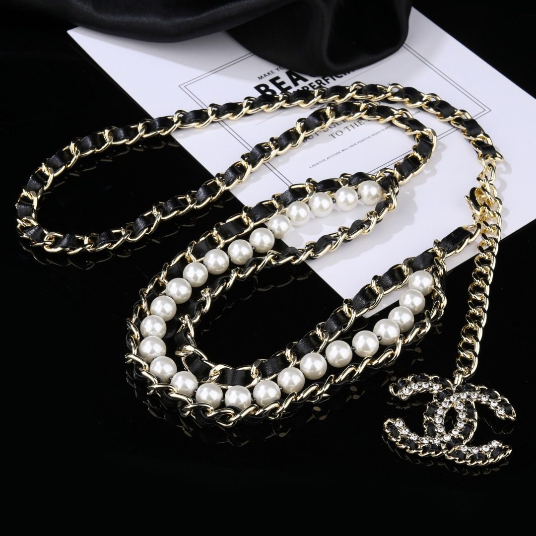 CCW002 Metal leater with CC logo charm Waist chain - ccfashionjewelry